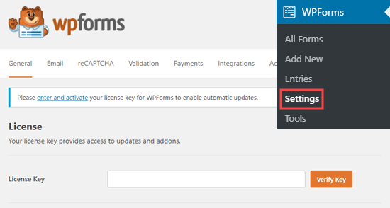 Inserendo la tua chiave di licenza WPForms sul tuo sito
